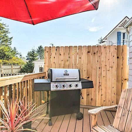 Charming Seaview Home With Bbq, Deck And Fire Pit Exterior foto